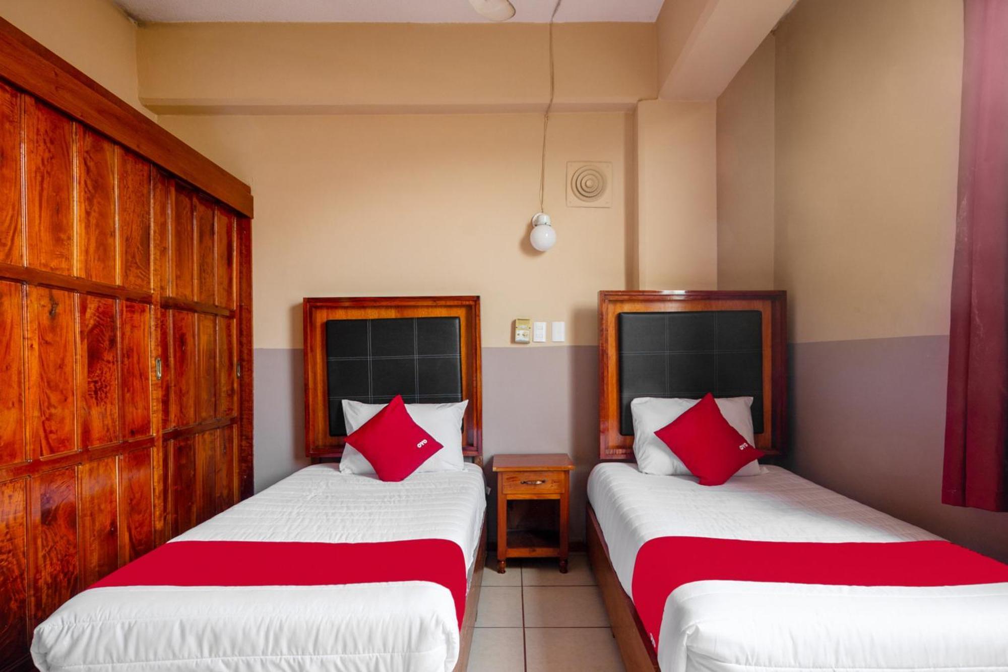 Oyo Hotel Totonacapan, Papantla Papantla de Olarte Exterior foto