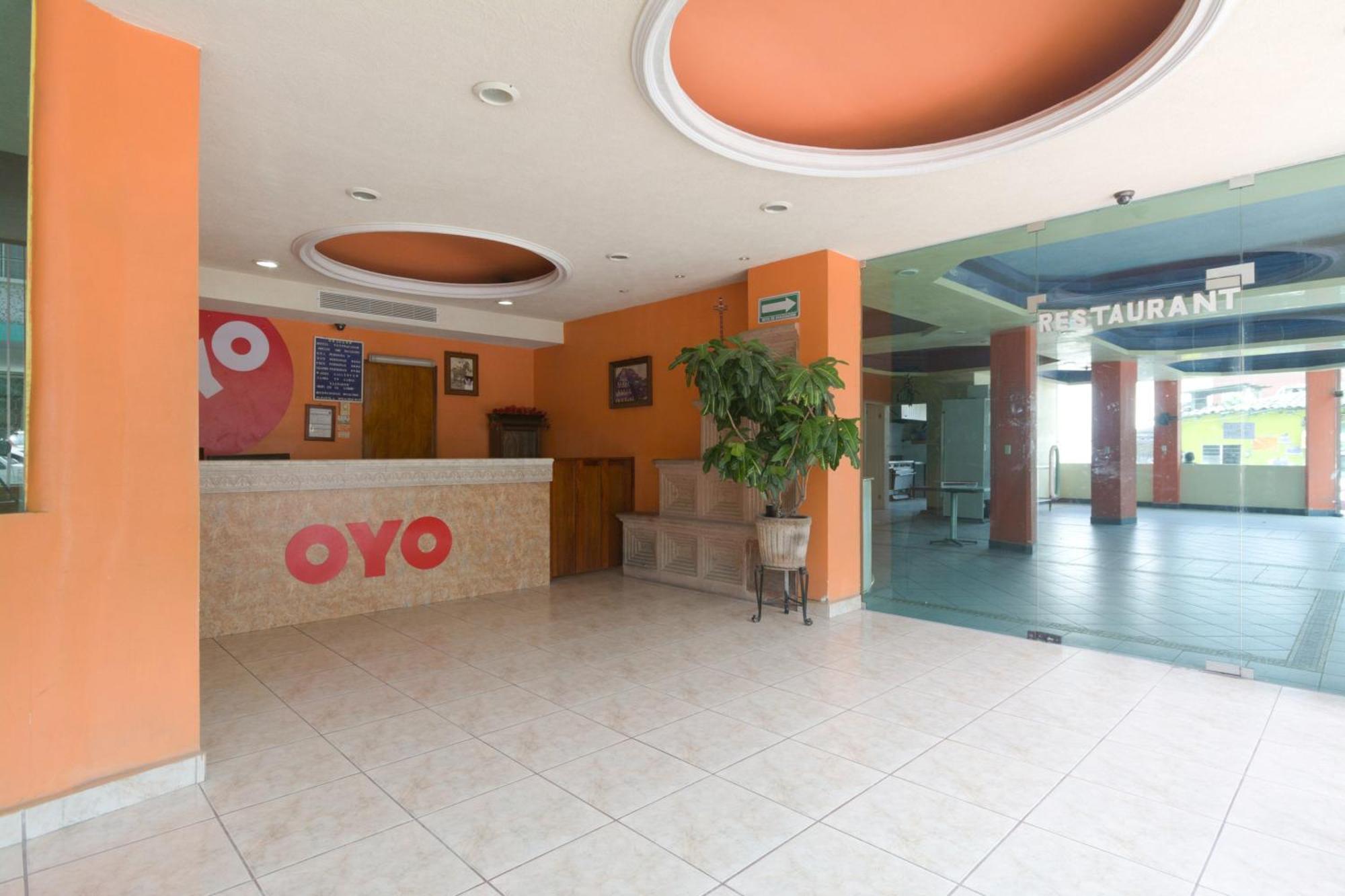 Oyo Hotel Totonacapan, Papantla Papantla de Olarte Exterior foto